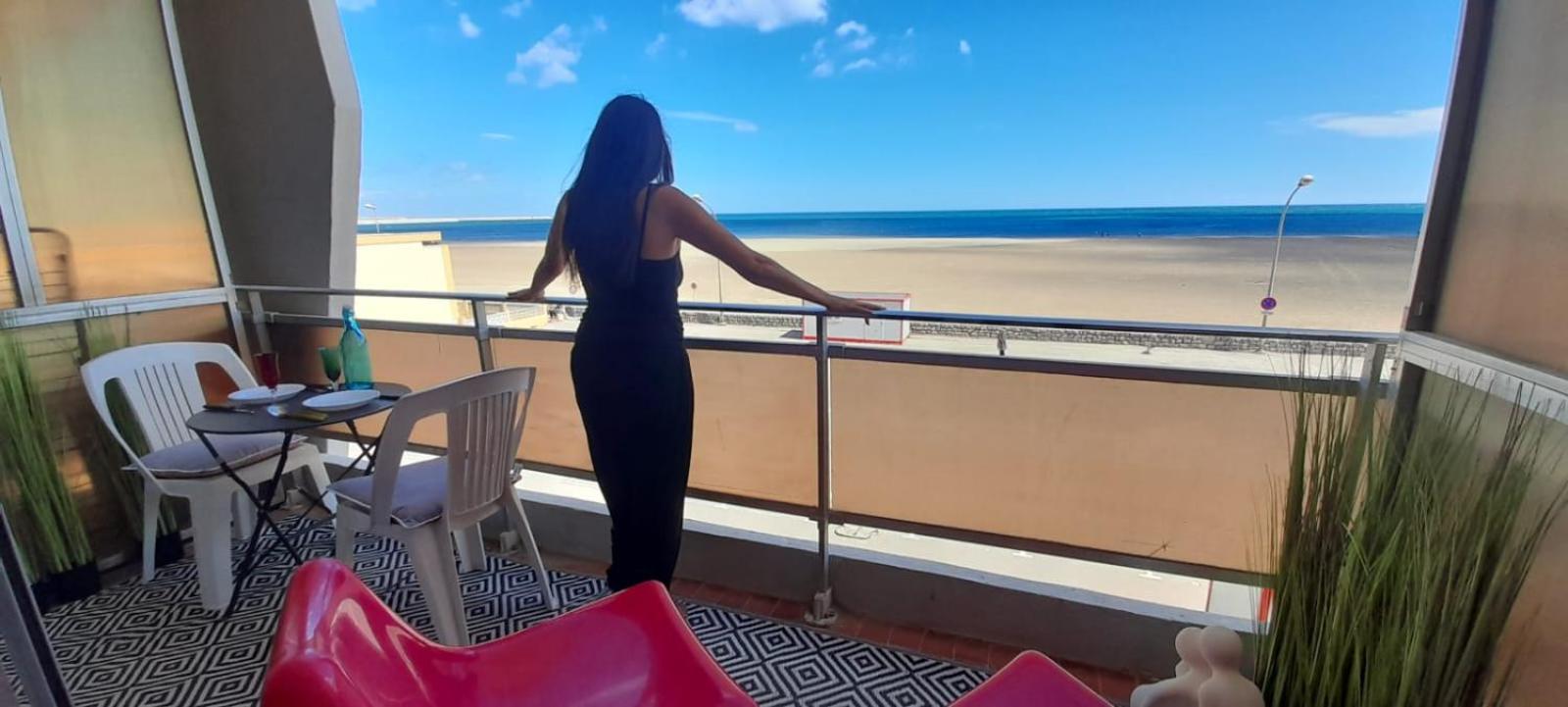 Sur La Plage Port-la-Nouvelle Esterno foto